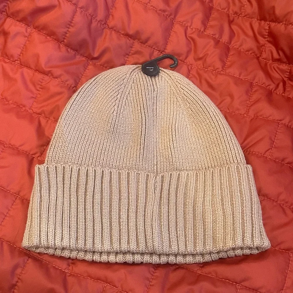 Smart Dri Eco comfort Isotoner gloves L/XL Time and Tru Tan Knit Beanie -New:Set - Picture 3 of 8